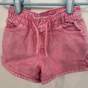 Gap Jean shorts in pink size 2T